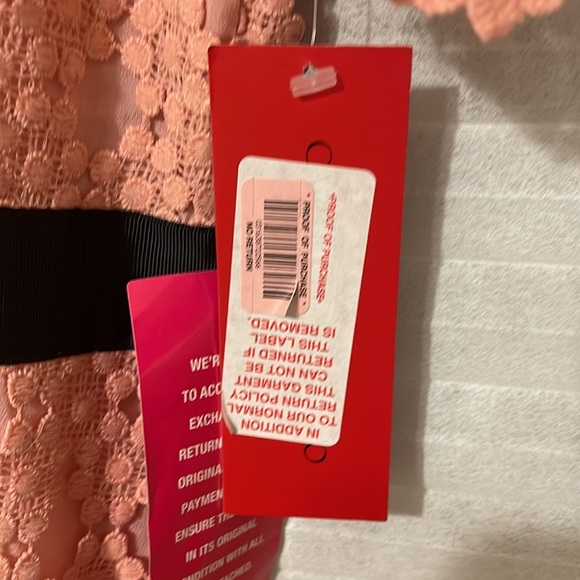 NWT Carmen Marc Valvo Infusion Pink cut-out long Dress with black ribbon waist - Picture 8 of 9